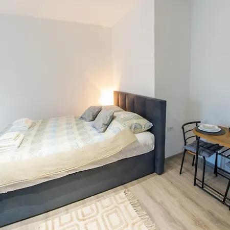 Maxim Apartments موستار المظهر الخارجي الصورة