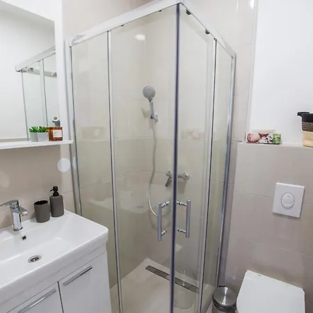 Maxim Apartments موستار المظهر الخارجي الصورة